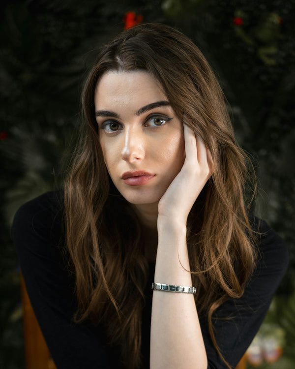 Master Weft Extensions with These Easy Maintenance Tips